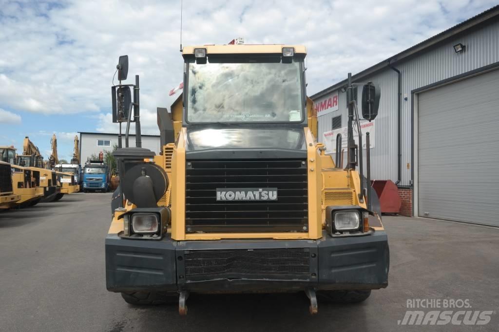 Komatsu HM300-1 Зчленовані самоскиди