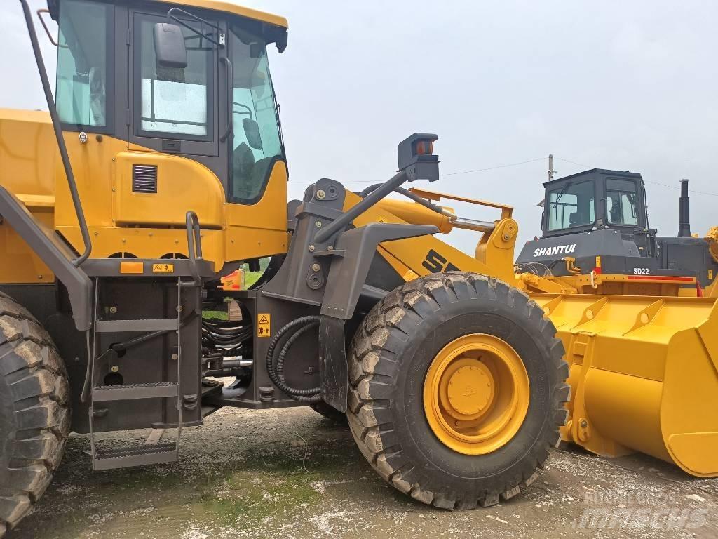 SDLG L956F Фронтальні навантажувачі