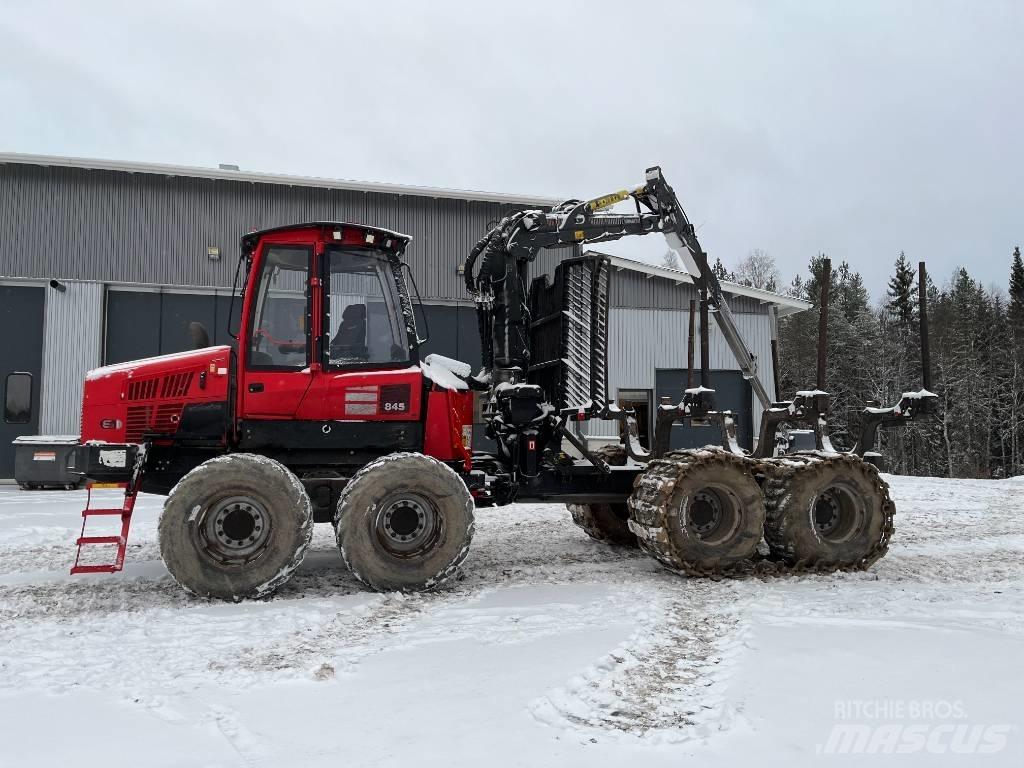 Komatsu 845 Форвардери