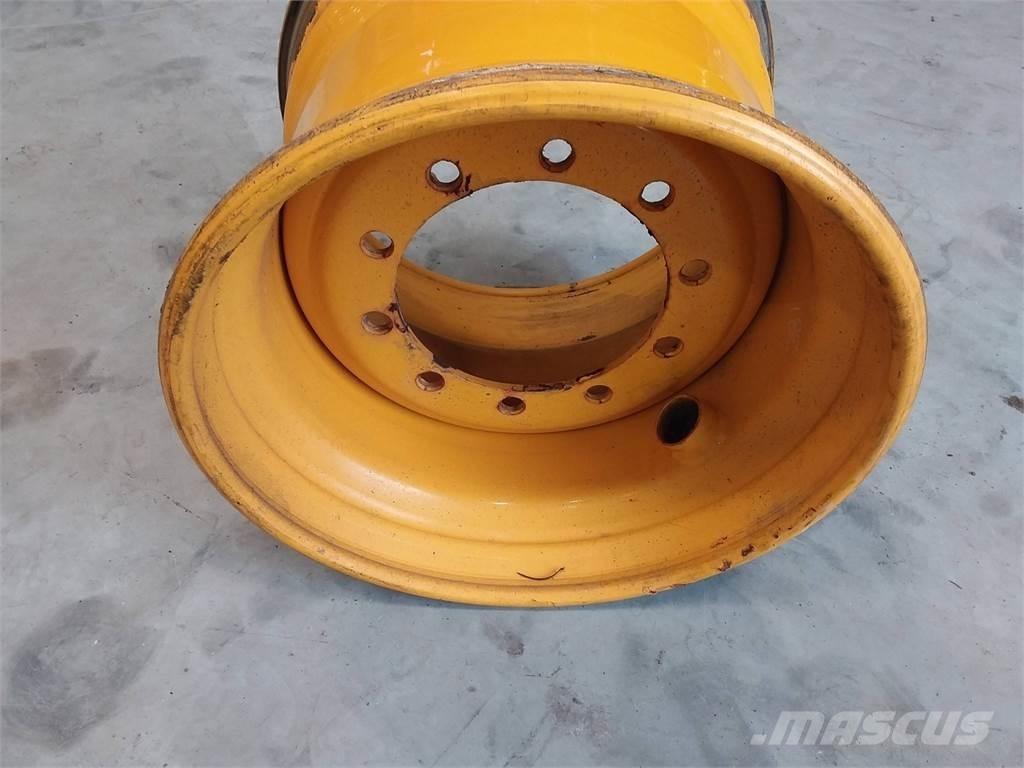 Rottne H11 20x24,5 Шини