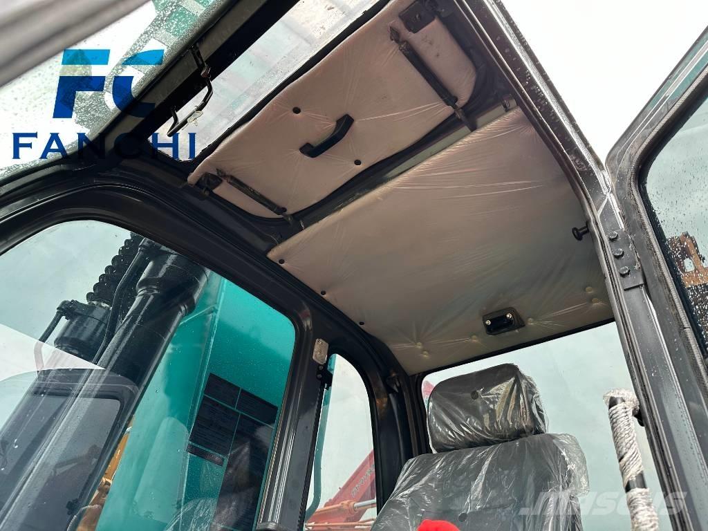 Kobelco SK 200-8 Гусеничні екскаватори