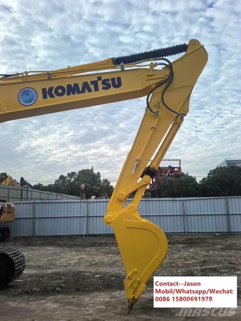 Komatsu PC 220-8 Гусеничні екскаватори