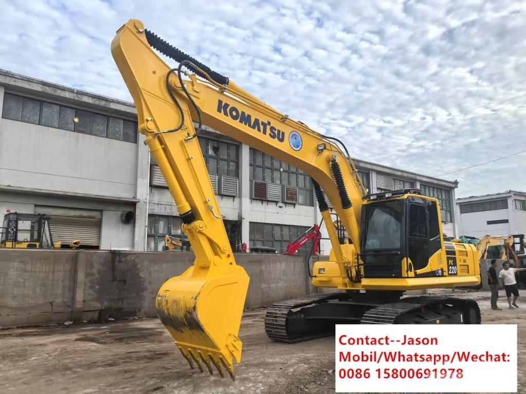 Komatsu PC 220-8 Гусеничні екскаватори