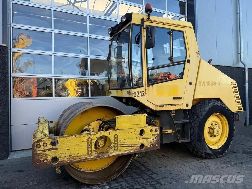 Bomag BW156D-3 Пневматичні катки