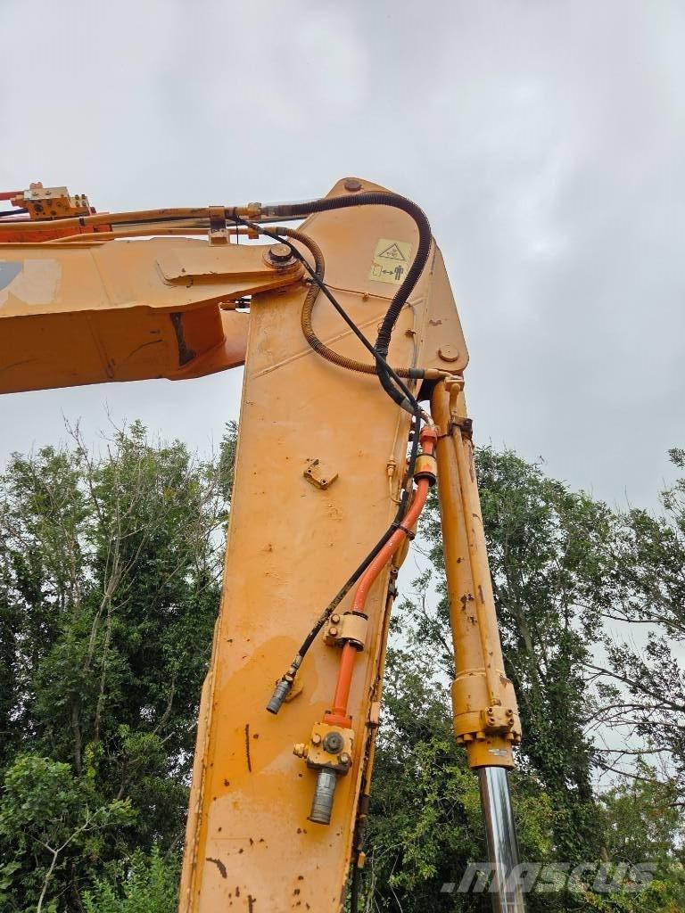 Doosan DX 225 LC Гусеничні екскаватори