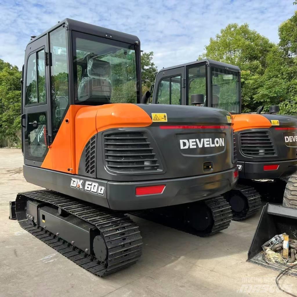 Develon DX60D Міні-екскаватори < 7т