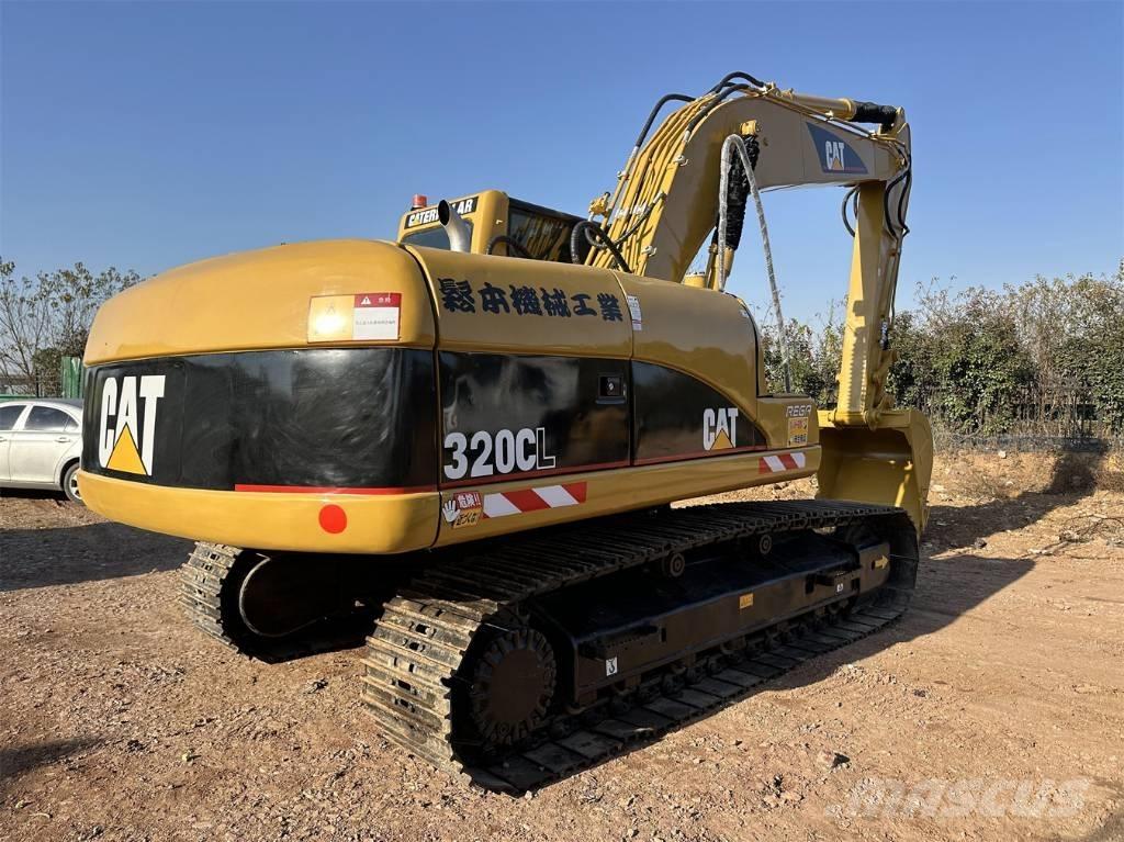 CAT 320 C L Гусеничні екскаватори