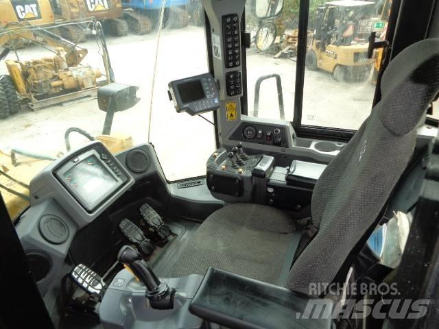 CAT 972 K Фронтальні навантажувачі