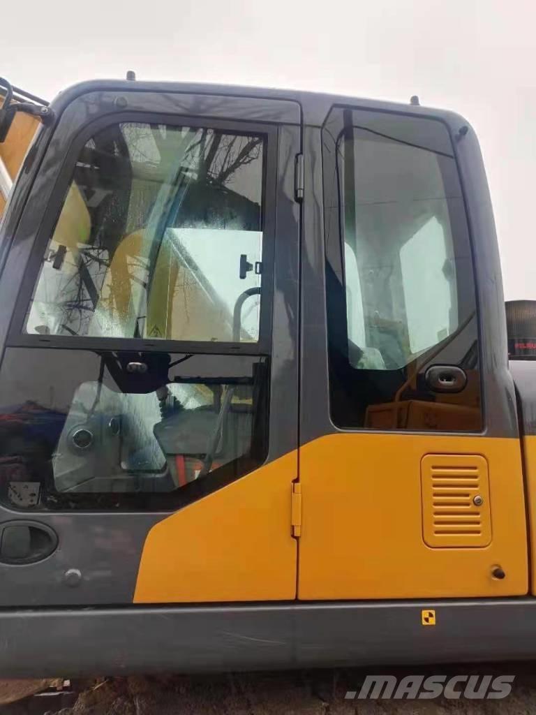 XCMG XE200DA Гусеничні екскаватори