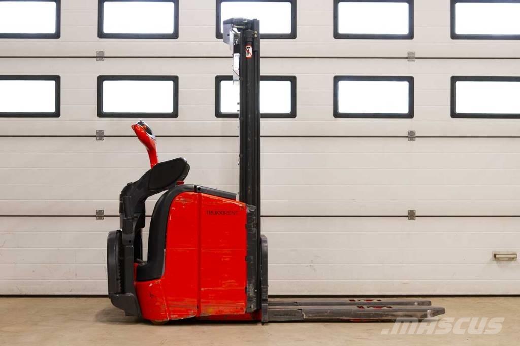 Linde L 14 Самохідні електроштабелери