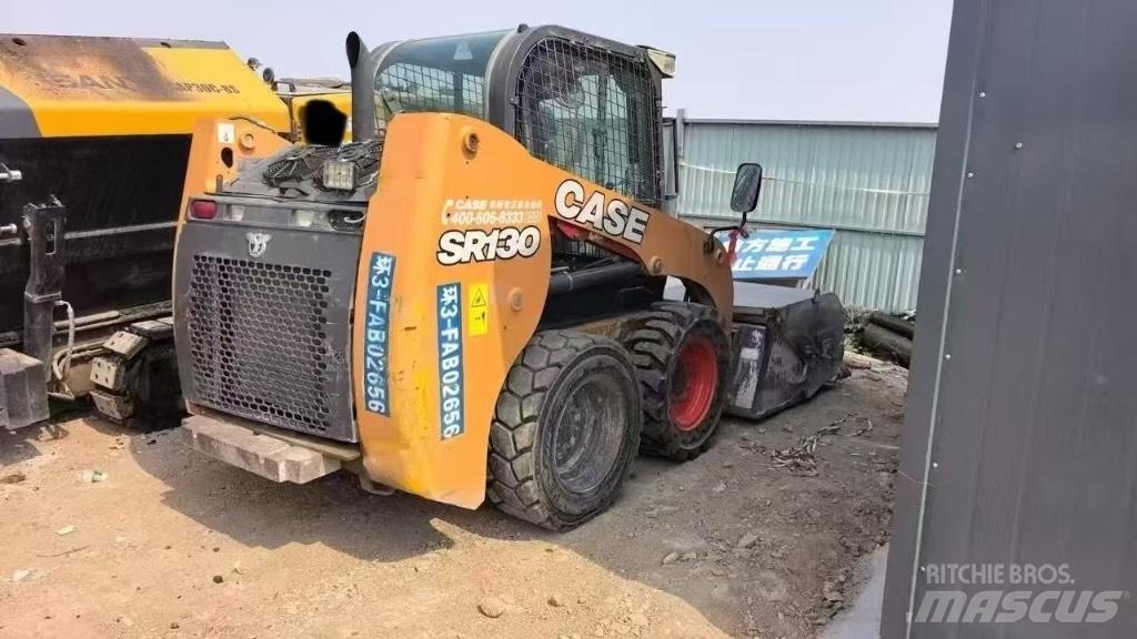 CASE SR 130 Міні-навантажувачі