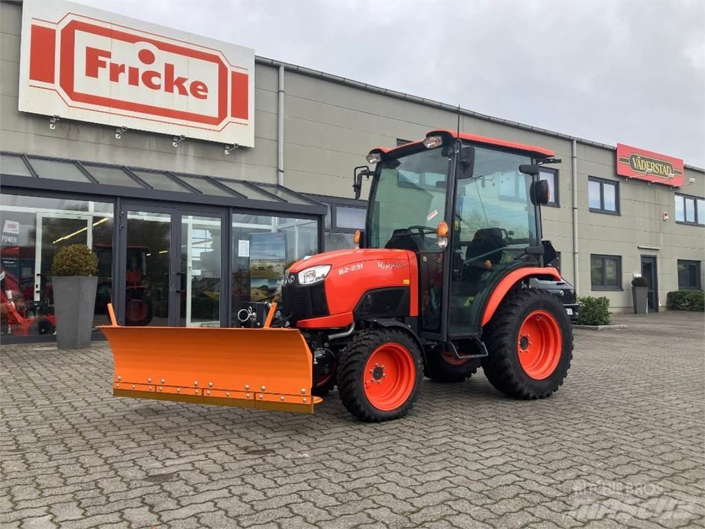 Kubota B2231 Трактори