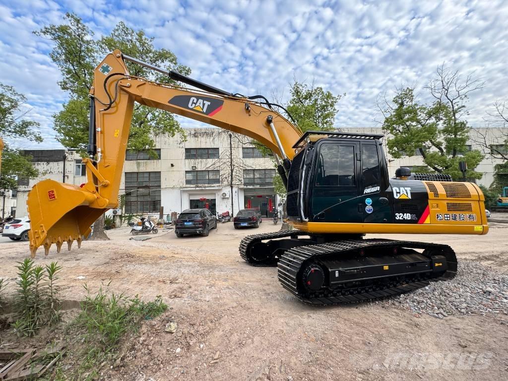 CAT 324 D Гусеничні екскаватори