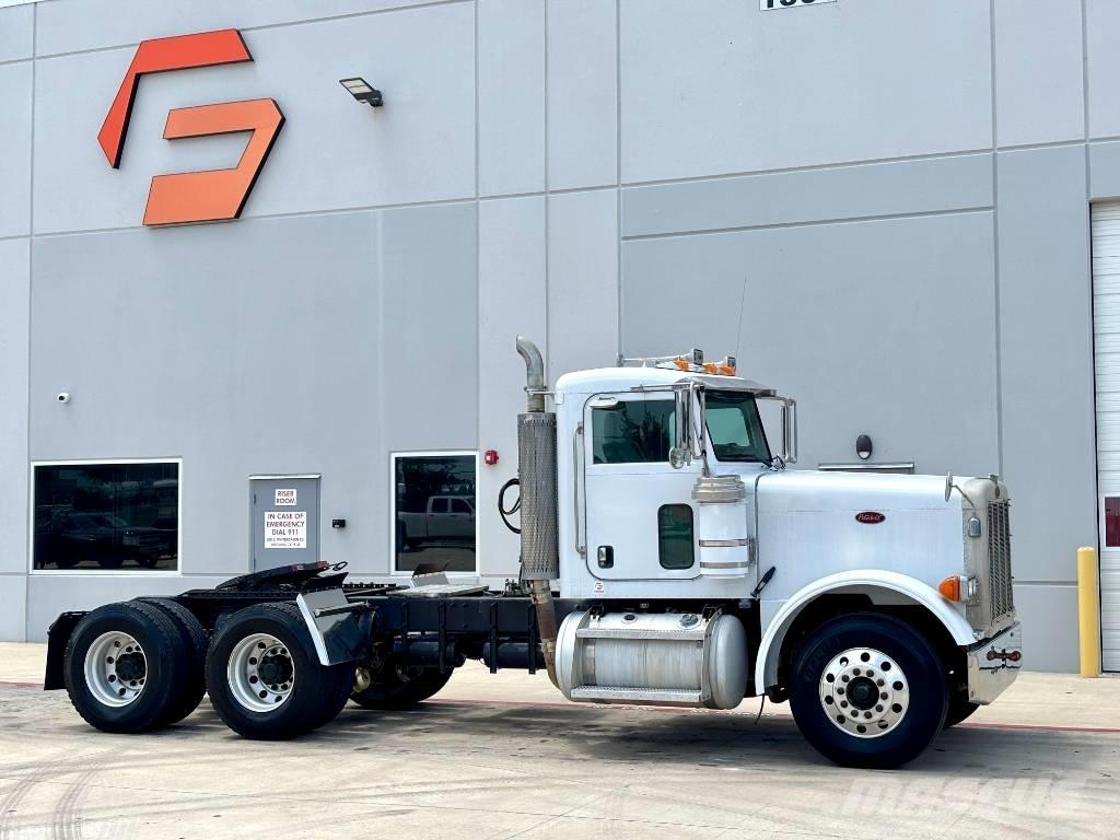 Peterbilt 379 Тягачі