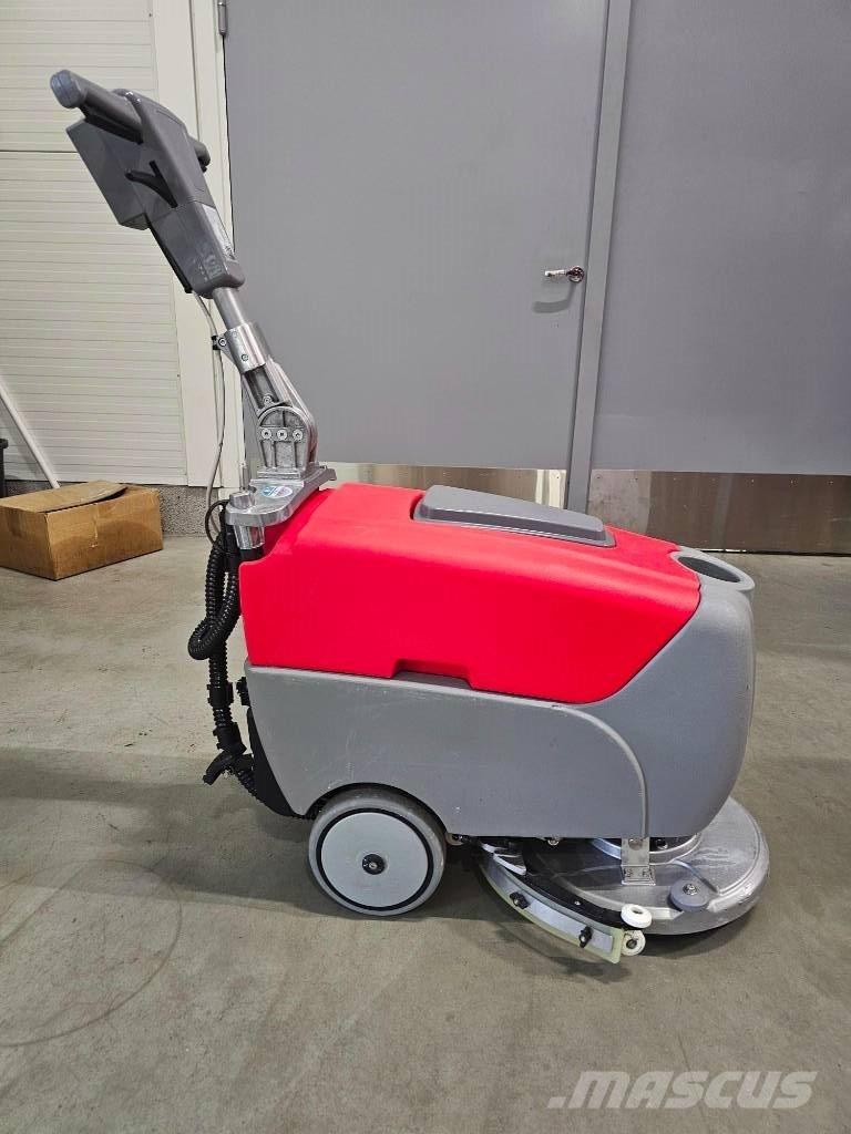 Hako Scrubmaster B12 Підлогомиючі машини