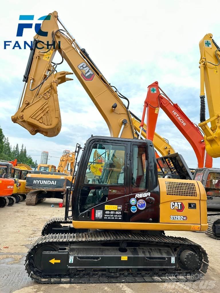 CAT 313D2GC Середні екскаватори 7т. - 12т.