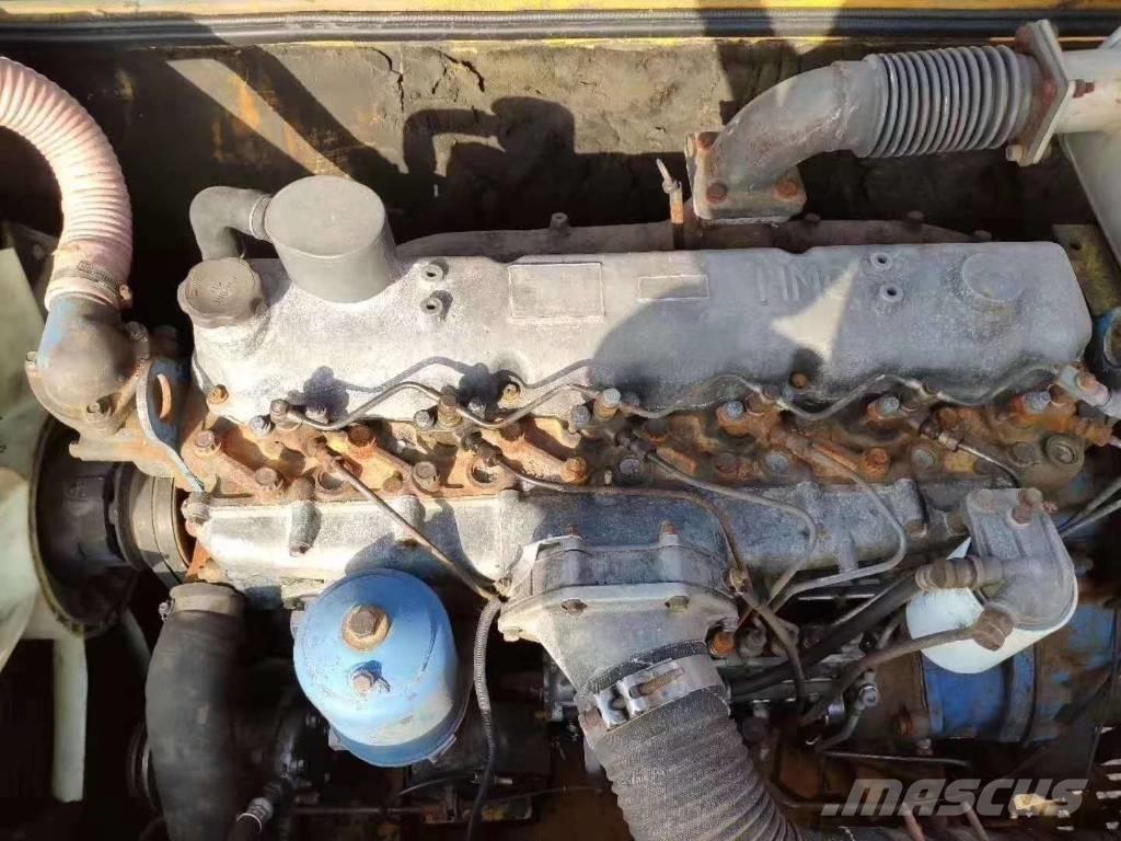 Hyundai 210-5 Гусеничні екскаватори