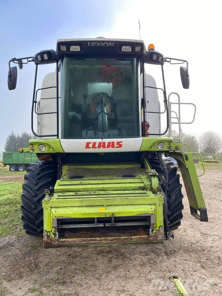 CLAAS Lexion 540 Зернозбиральні комбайни