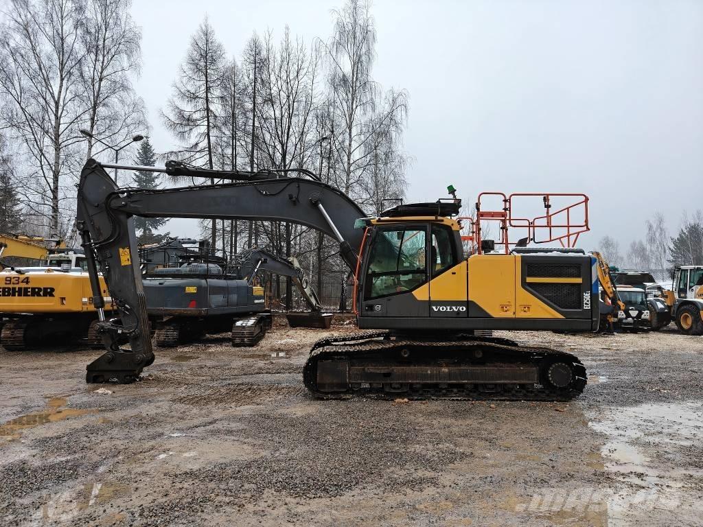 Volvo EC 250 EL Гусеничні екскаватори