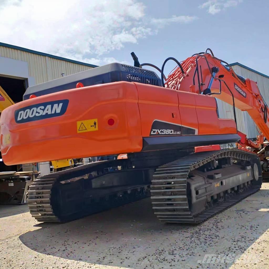 Doosan DX 380 LC Гусеничні екскаватори