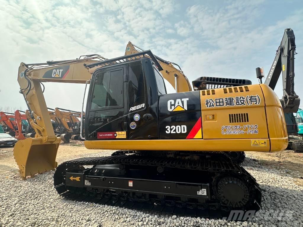 CAT 320 D Гусеничні екскаватори