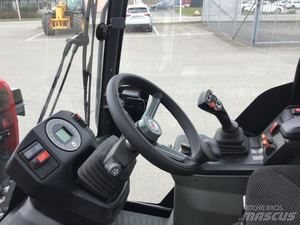 Weidemann 1390 Багатофункціональне обладнання для вантажних і землекопальних робіт