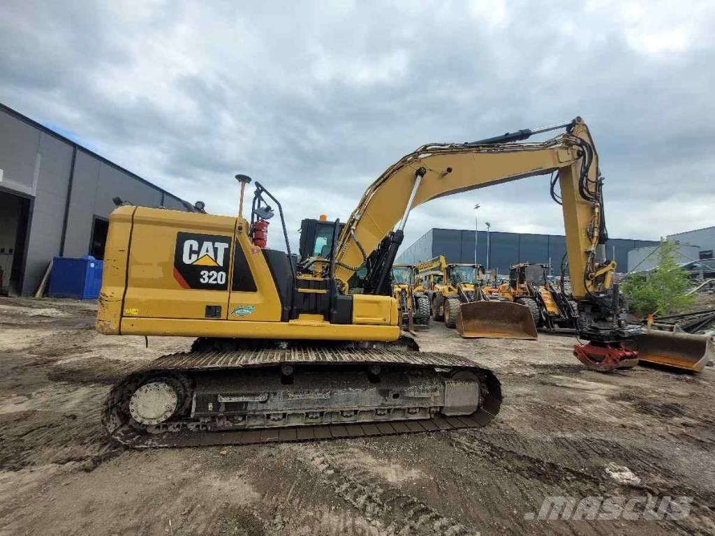 CAT 320NG Гусеничні екскаватори
