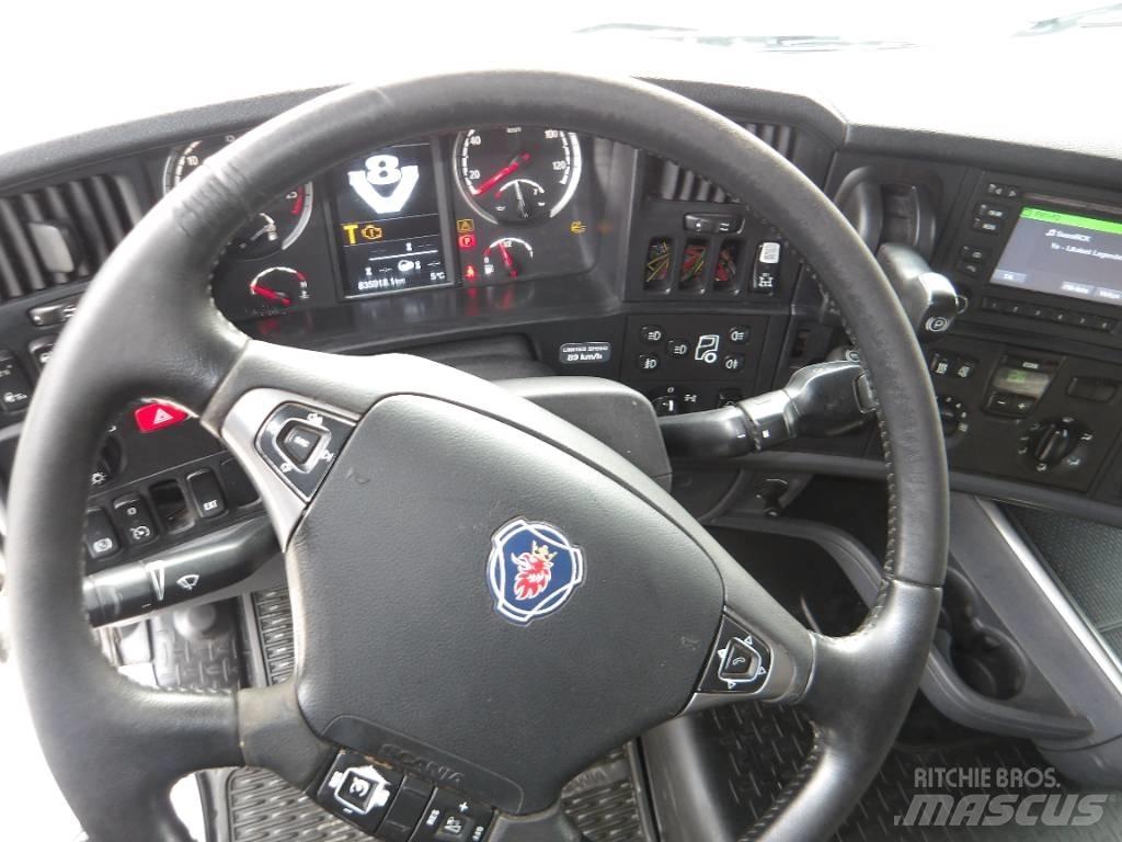 Scania R730 8x4 Шасі з кабіною