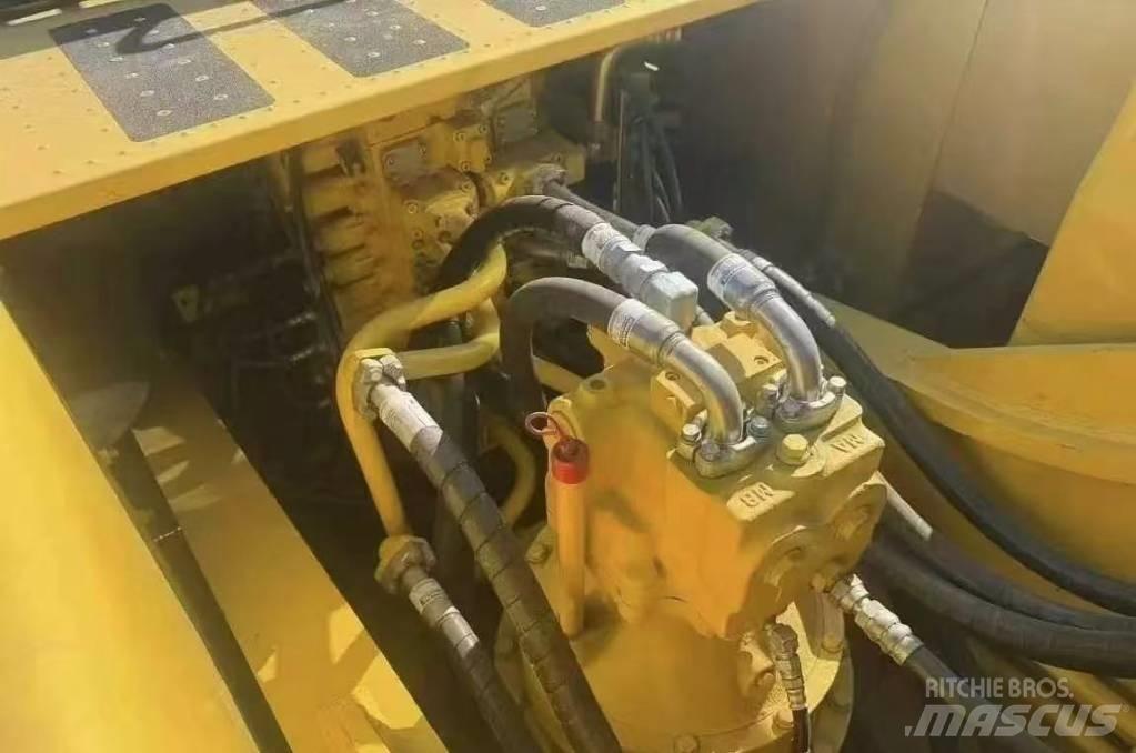 Komatsu PC 350 Гусеничні екскаватори