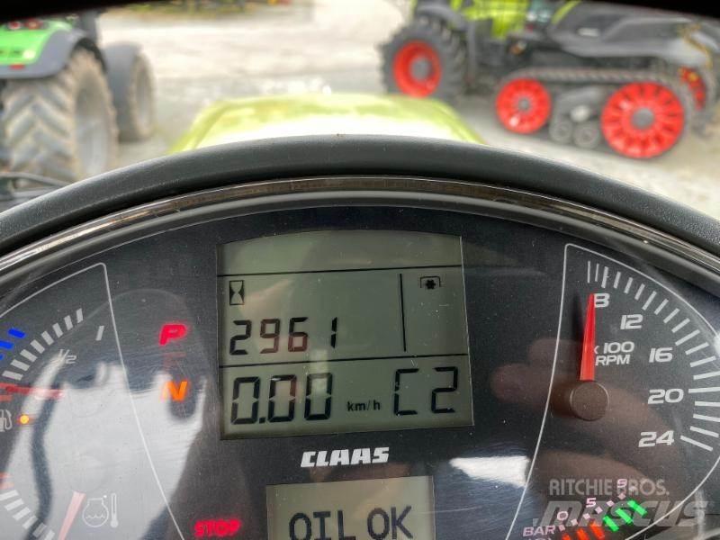CLAAS AXION 830 Трактори