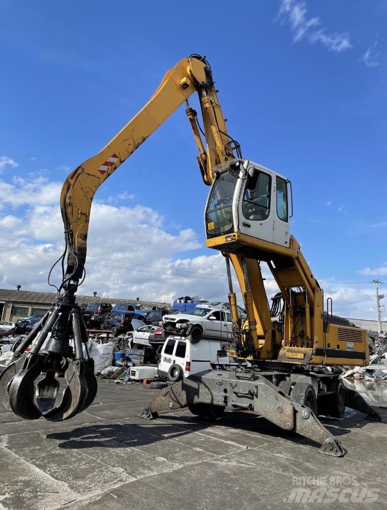 Liebherr 924 Перевантажувачі металобрухту/промислові навантажувачі