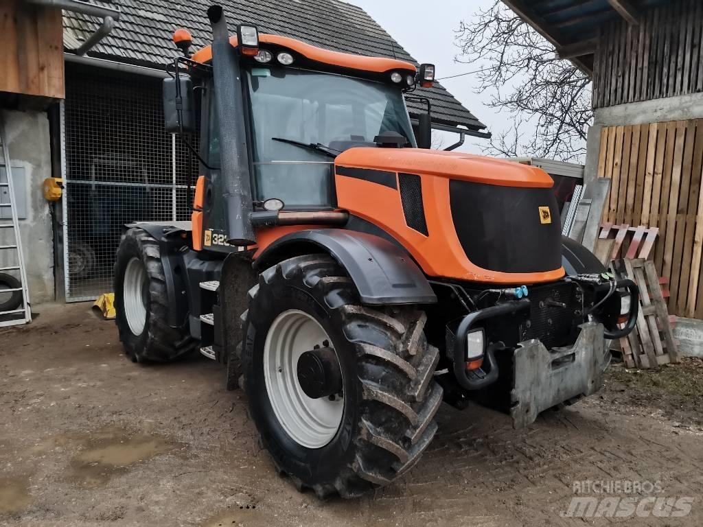 JCB Fastrac 3230 Трактори