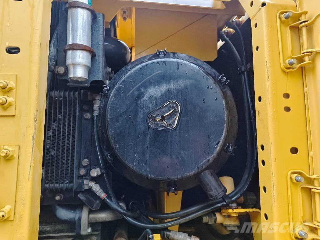 Komatsu PC 400-7 Гусеничні екскаватори