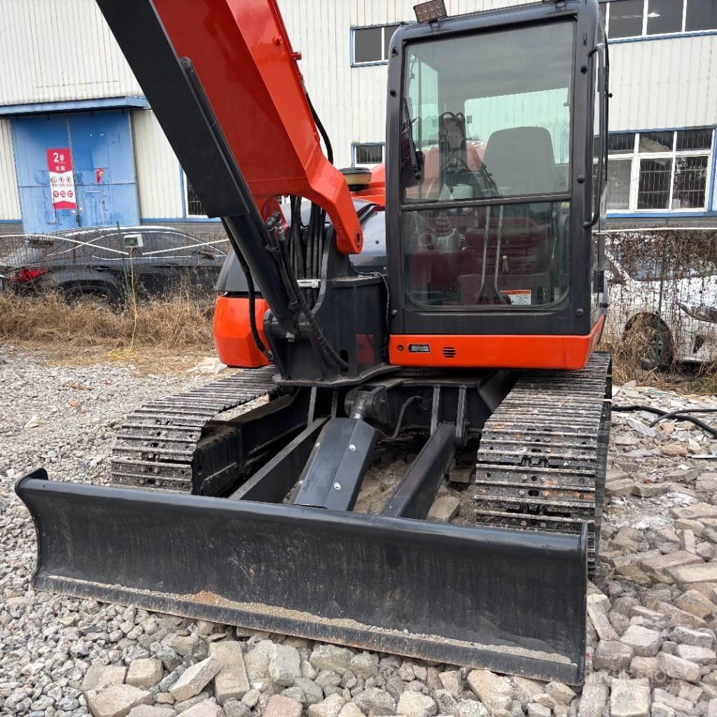 Kubota KX 183 Гусеничні екскаватори