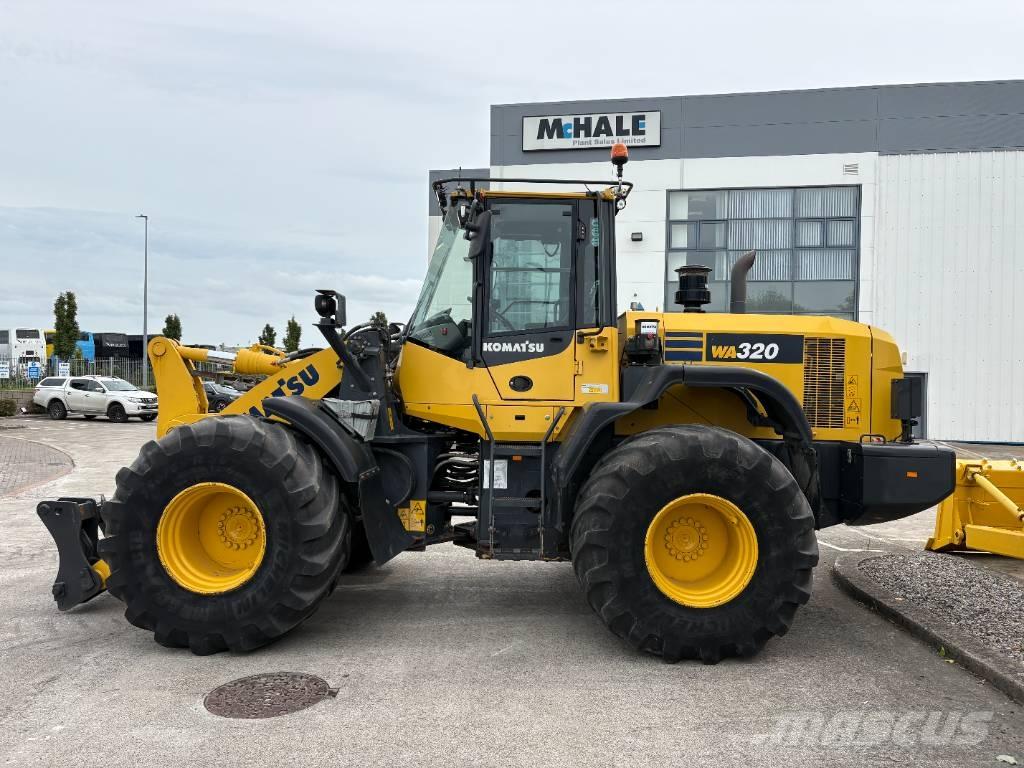 Komatsu WA320-7 Фронтальні навантажувачі