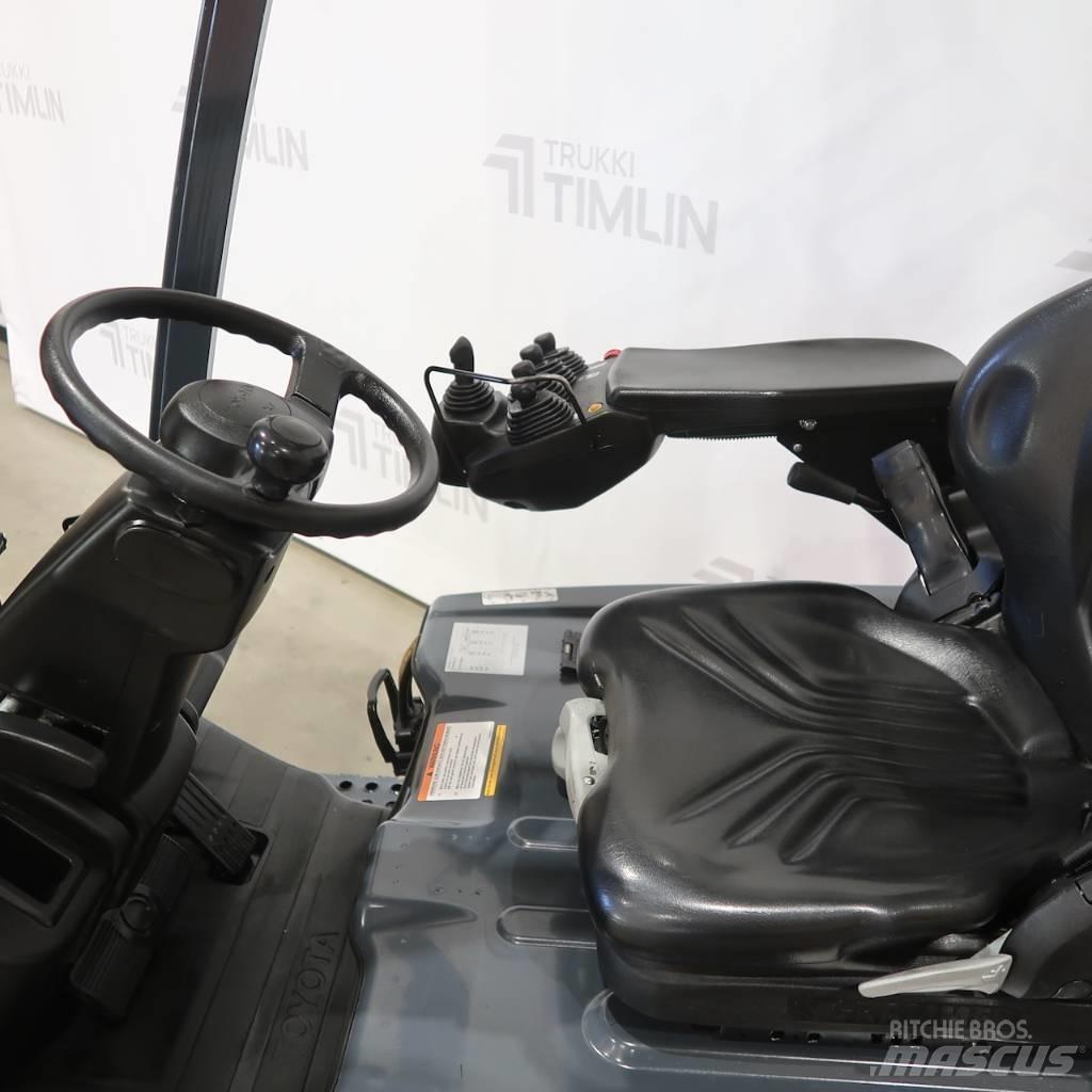 Toyota 8FBEK18T Електронавантажувачі