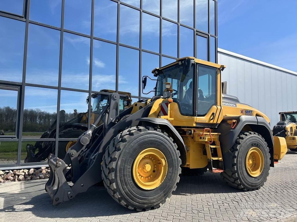 Volvo L120H Фронтальні навантажувачі
