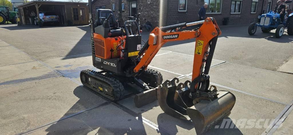 Doosan DX 10 Z Міні-екскаватори < 7т