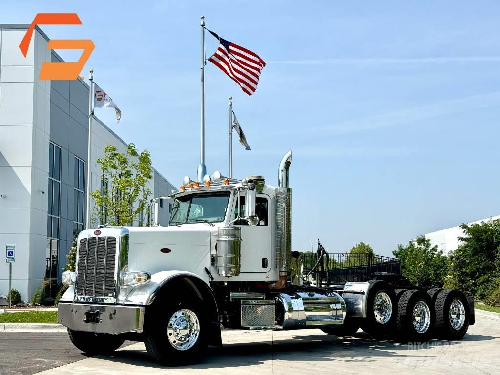Peterbilt 388 Тягачі