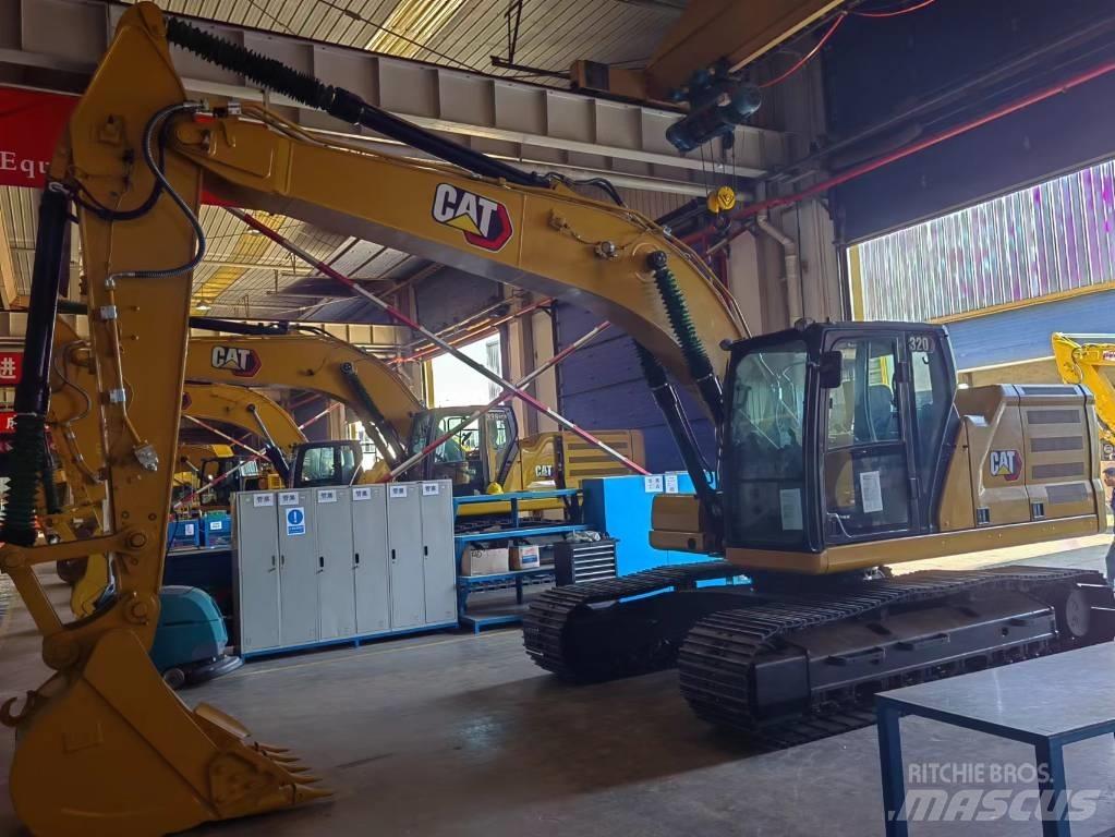 CAT 2021 CAT 320 Колісні екскаватори