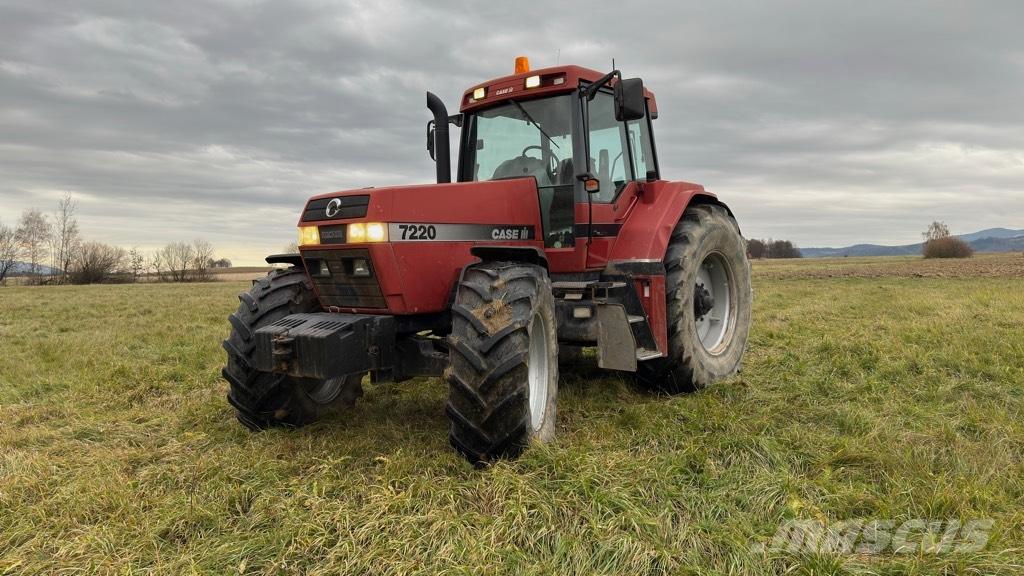 Case IH 7220 Magnum Трактори