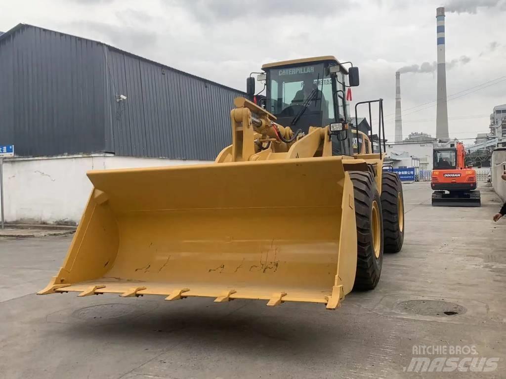 CAT 966 H Фронтальні навантажувачі