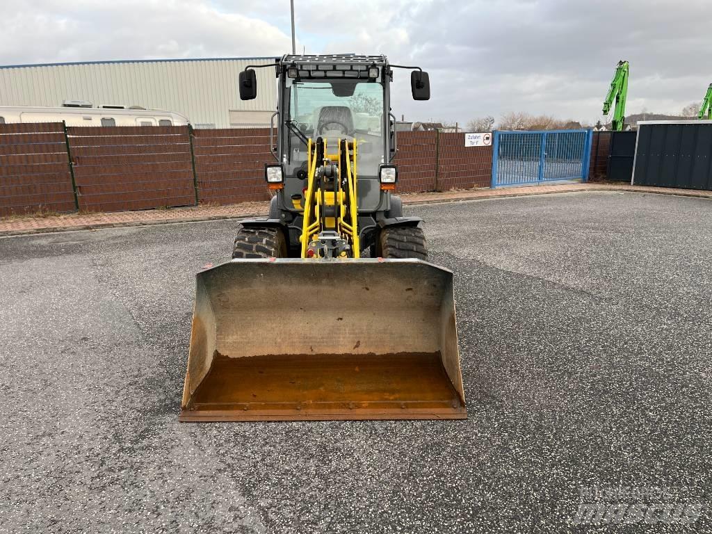 Wacker Neuson WL 38 Фронтальні навантажувачі