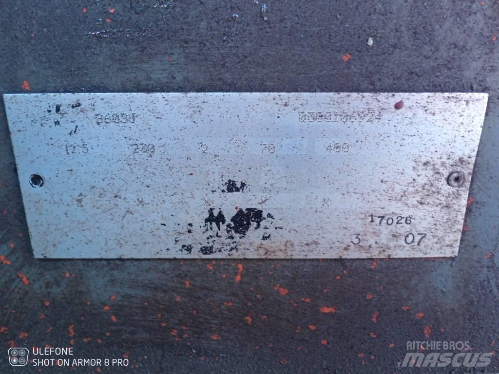 JLG 860 SJ Телескопічні підйомники