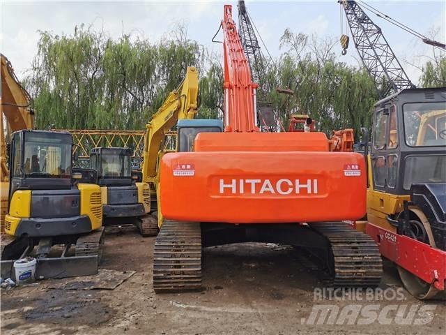 Hitachi EX 220 LC Гусеничні екскаватори