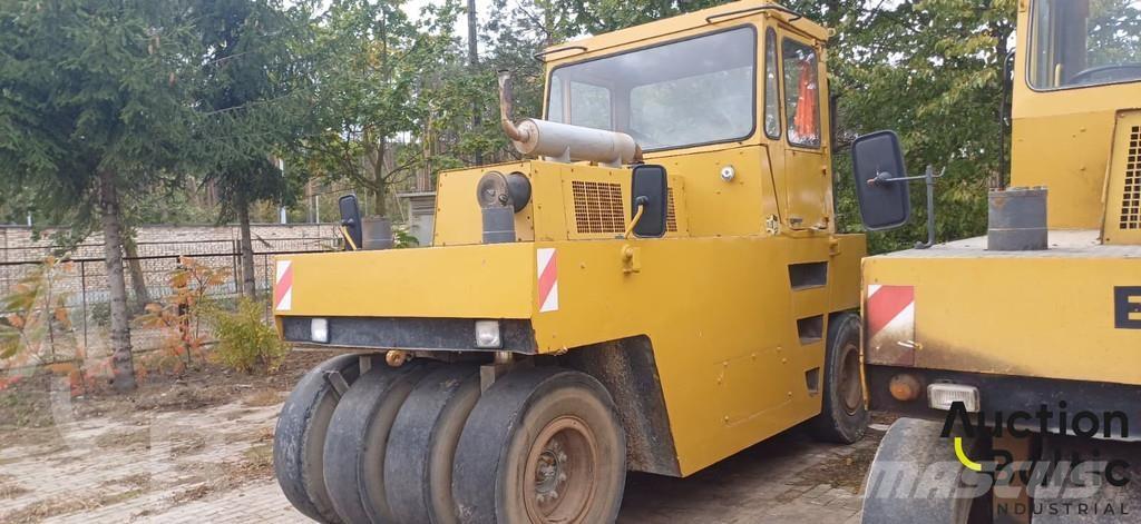 Bomag BW 16 R Пневматичні катки