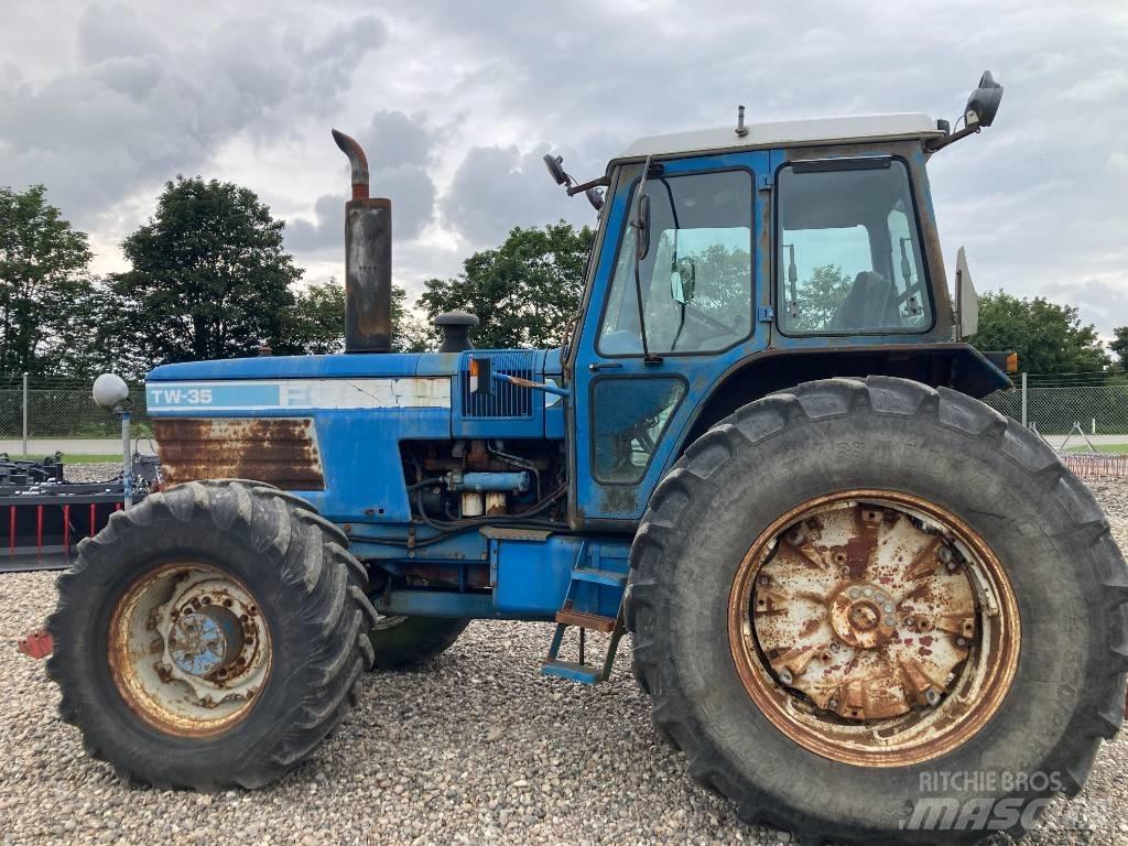 Ford TW 35 Трактори
