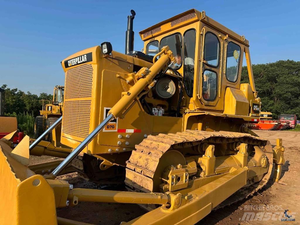 CAT D 7 G Гусеничні бульдозери