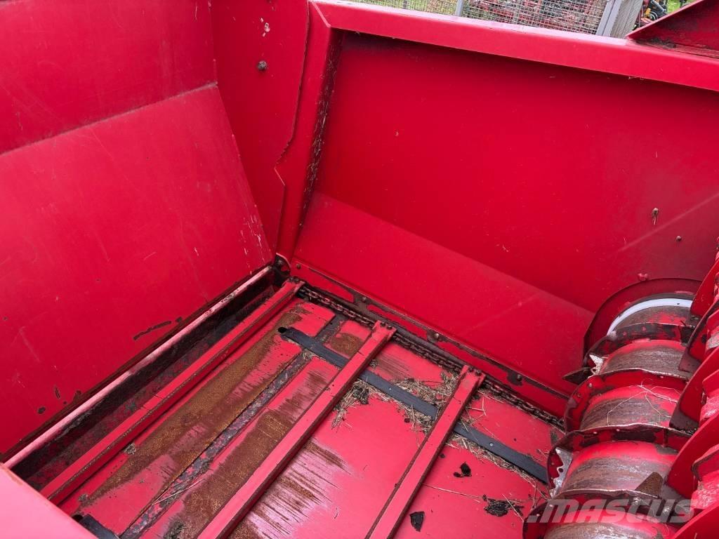 Kverneland 853 Pro Роздрібнювачі, різаки і розпаковувачі тюків