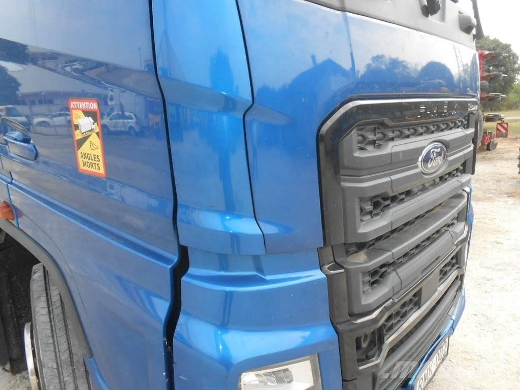 Ford F-Max Тягачі